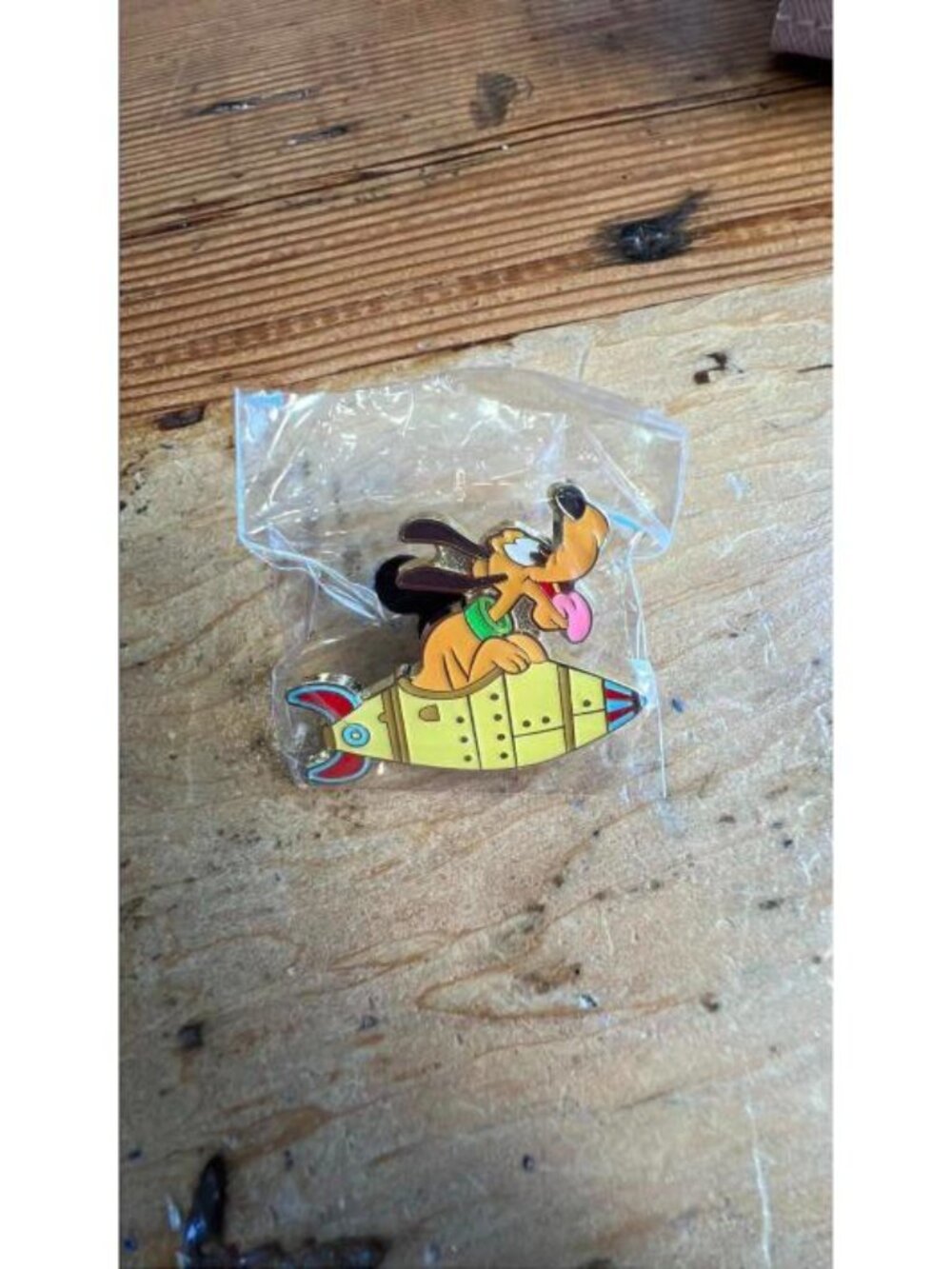 Tokyo Disneyland Pluto Spaceship Mystery Pin